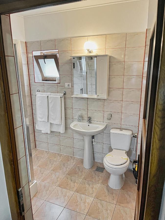 Pensiunea Crisan Exteriér fotografie